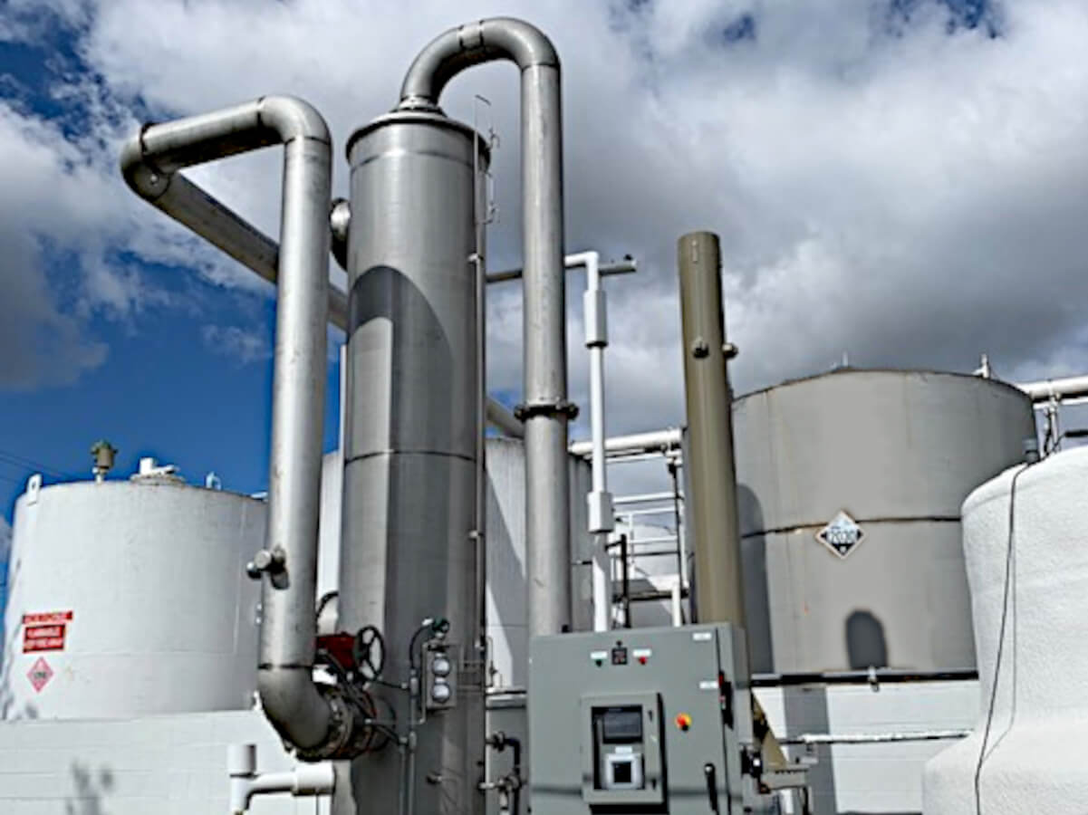 A Stainless Steel Chemical Scrubber Abates VOC and HAP From Tanks at a Chemical Plant